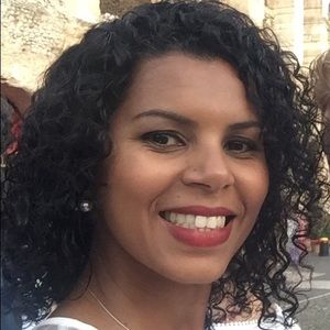 Meet your Posher, Roberta